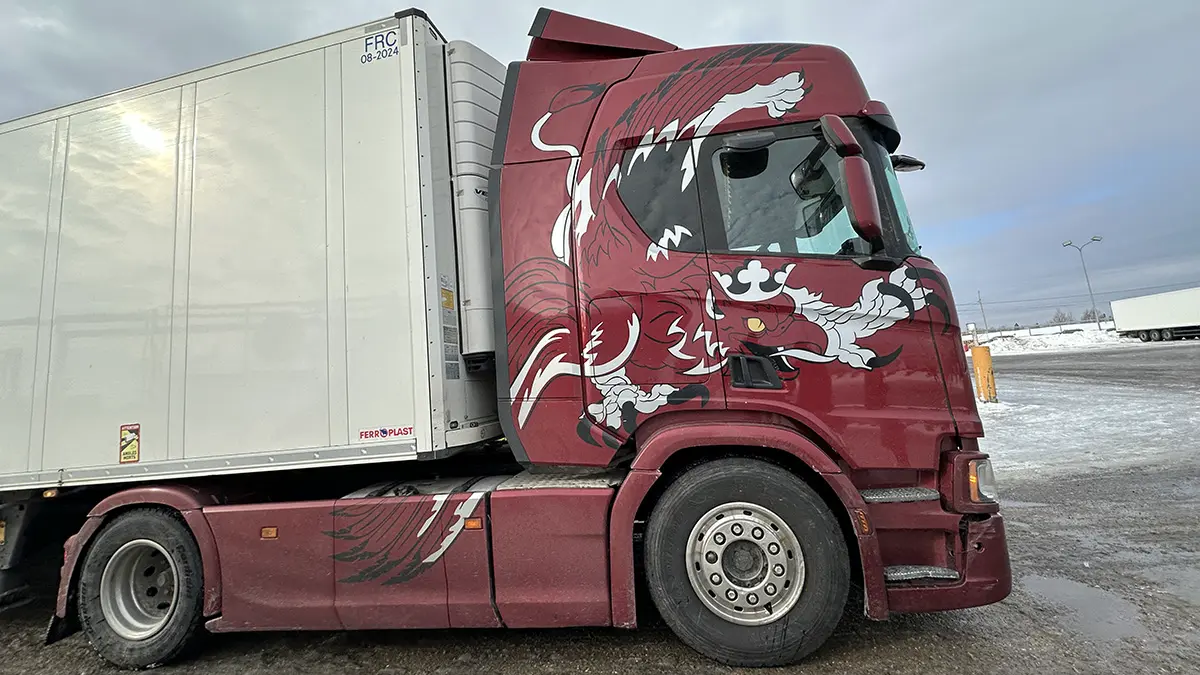 BNS: Белоруссия отказала Вильнюсу в пропуске фур в Литву