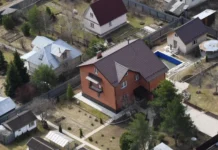 Никита Чаплин и Дмитрий Бондарь дают советы по улучшению дач в Подмосковье nikita chaplin i dmitrij bondar dayut sovety po uluchsheniyu dach v podmoskove-stanural-ru-0