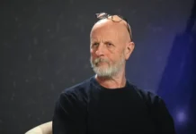 Обсуждение традиции Хеллоуина на Радио Sputnik с позитивным подходом obsuzhdenie tradiczii hellouina na radio s pozitivnym podhodom-stanural-ru-0