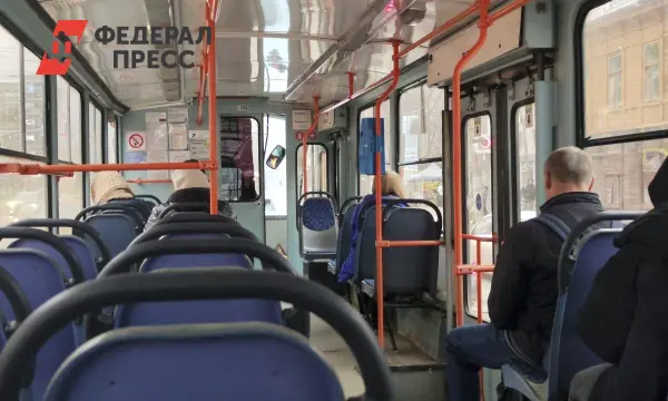 В Челябинске временно приостановлено движение трамваев на проспекте Победы из-за ДТП с Фольксвагеном-0