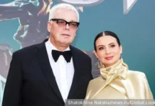 Владимир Путин отметил заслуги Стриженова, Сташкевич, Богомолова и Снаткиной vladimir putin otmetil zaslugi strizhenova stashkevich bogomolova i snatkinoj-stanural-ru-0