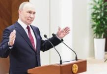Владимир Путин предлагает юридически зафиксировать мирные намерения России перед ЕС vladimir putin predlagaet yuridicheski zafiksirovat mirnye namereniya rossii pered es-stanural-ru-0