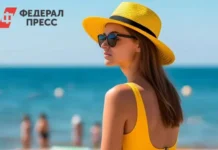 darya rasskazyvaet o bezopasnom plavanii s akulami na maldivah-stanural-ru-0