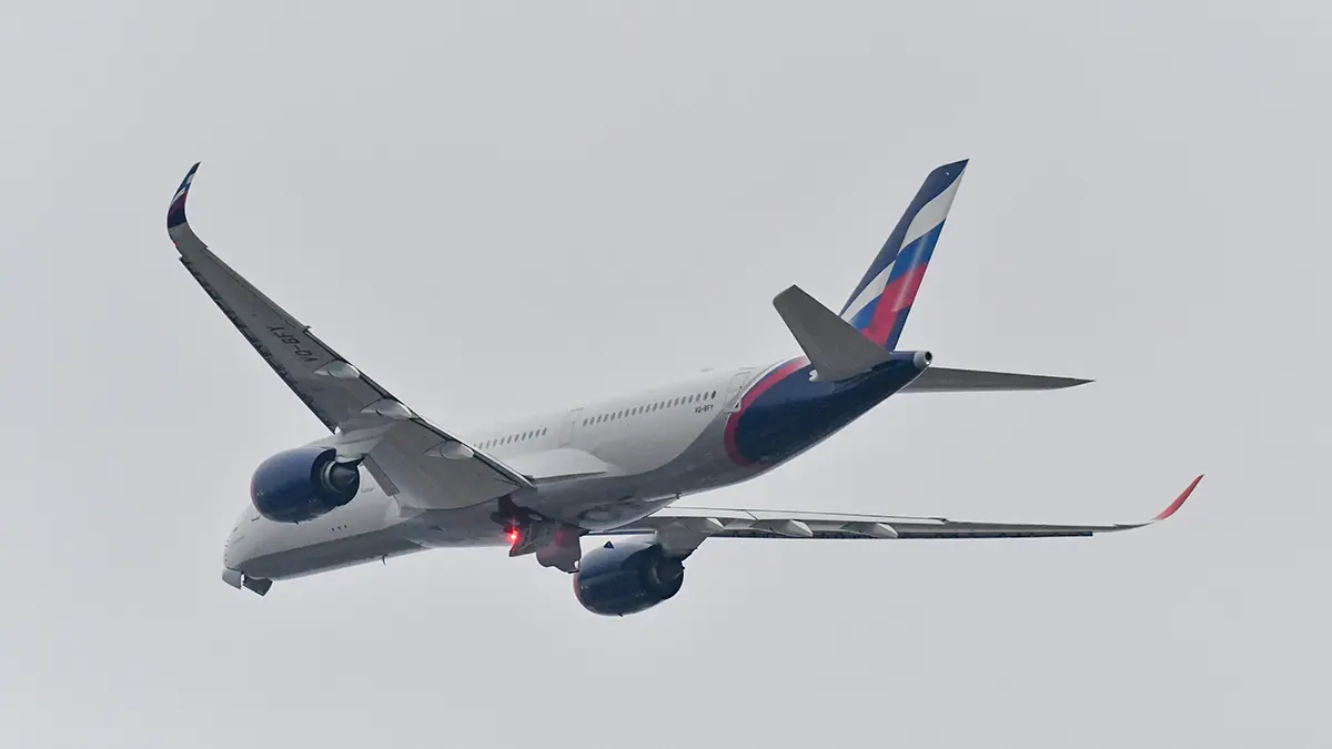 Пострадавшую при атаке ВСУ на Севастополь девочку перевезли в Москву