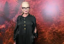 Константин Барсуков делится мнением о ситуации с квартирой Ларисы Долиной konstantin barsukov delitsya mneniem o situaczii s kvartiroj larisy dolinoj-stanural-ru-0