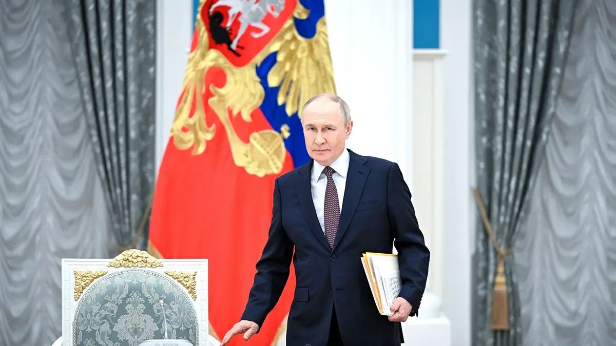 Путин отметил постоянное развитие российской армии