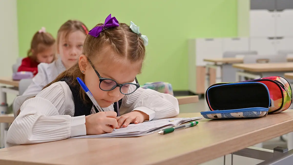 Минпросвещения объявило даты новогодних каникул у школьников