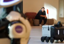 На международном чемпионате по битве роботов в кинопарке «Москино» поддержка правительства Москвы и ведущих вузов na mezhdunarodnom chempionate po bitve robotov v kinoparke moskino podderzhka pravitelstva moskvy i vedushhih vuzov-stanural-ru-0