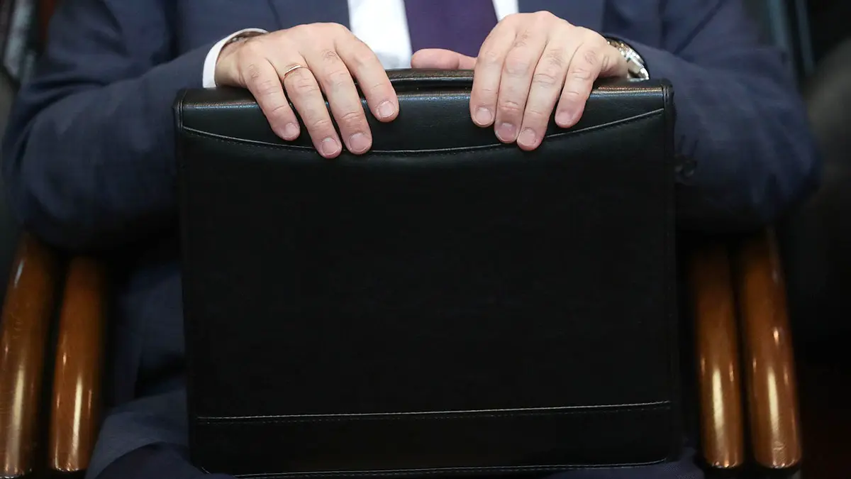 Нижегородских чиновников будут премировать за сообщения о попытке их подкупить