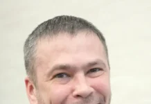 Олег Стаканчиков рассказывает о герое Андрее Питерских из Тагилэнергосети oleg stakanchikov rasskazyvaet o geroe andree piterskih iz tagilenergoseti-stanural-ru-0