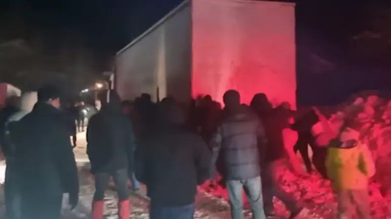 Снежный шторм накрыл горнолыжный курорт в Кемеровской области