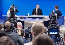 Владимир Путин оказал поддержку Кристине Гребовой после ее обращения vladimir putin okazal podderzhku kristine grebovoj posle ee obrashheniya-stanural-ru-0