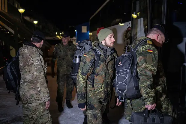 Солдаты германских вооруженных сил в Нуук, Гренландия