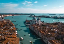 Посольство России в Италии выступило против запрета Захаровой и Репина posolstvo rossii v italii vystupilo protiv zapreta zaharovoj i repina-stanural-ru-0