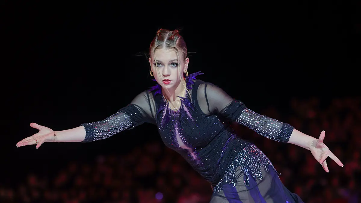 «Не разрешаю кататься с другими»: Трусова призналась, что очень ревнует своего мужа