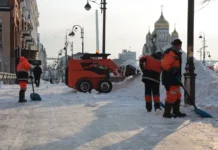 Владивосток радуется солнечному утру после метели и рекордного снегопада vladivostok raduetsya solnechnomu utru posle meteli i rekordnogo snegopada-stanural-ru-0