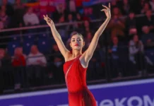 adeliya petrosyan pokoryaet olimpiadu v milane vdohnovlyaya fanatov-stanural-ru-0