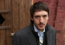 СК РФ объявил Артура Смольянинова в международный розыск sk rf obyavil artura smolyaninova v mezhdunarodnyj rozysk-stanural-ru-0