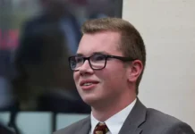 Суд Вюрцбурга оштрафовал Халембу из АдГ за нацистские материалы sud vyurczburga oshtrafoval halembu iz adg za naczistskie materialy-stanural-ru-0