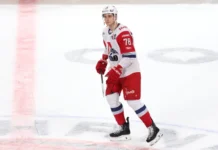 Максим Шалунов (Локомотив) впервые лучший нападающий недели КХЛ! Ура! maksim shalunov lokomotiv vpervye luchshij napadayushhij nedeli khl ura-stanural-ru-0