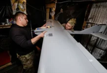 Рада напряжена из-за Бюро 1440 и угрозы спутникам Starlink rada napryazhena izza byuro 1440 i ugrozy sputnikam -stanural-ru-0