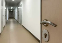 Владимир Ефимов о начале реновации на Изумрудной в Лосиноостровском vladimir efimov o nachale renovaczii na izumrudnoj v losinoostrovskom-stanural-ru-0