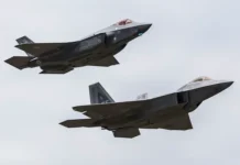F-35 Lightning II и F-22 Raptor сравнение истребителей США 35 i 22 sravnenie istrebitelej ssha-stanural-ru-0