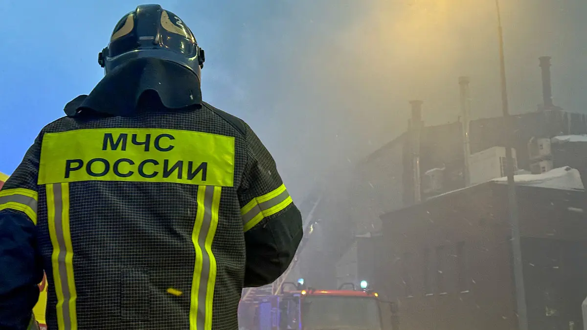 Стала известна личность мужчины, погибшего при пожаре в квартире в Москве