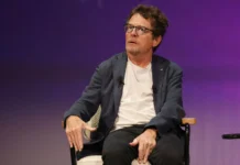 majkl dzhej foks iz nazad v budushhee razveyal sluhi o sebe s ulybkoj-stanural-ru-0