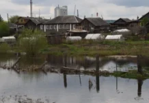 МЧС контролирует успешное прохождение паводка в Свердловской области mchs kontroliruet uspeshnoe prohozhdenie pavodka v sverdlovskoj oblasti-stanural-ru-0