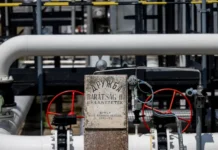 vengriya trebuet vozobnovit tranzit nefti po druzhbe-stanural-ru-0