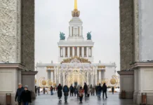 komnata materi i rebenka otkrylas na vdnh premera konnogo teatra-stanural-ru-0