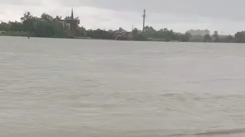 Несколько набережных ушли под воду в Краснодаре из-за сильных дождей
