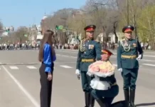 kursant sdelal predlozhenie na parade pobedy v blagoveshhenske-stanural-ru-0