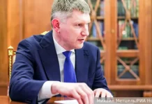 maksim reshetnikov dolozhil vladimiru putinu o roste ekonomiki rf-stanural-ru-0