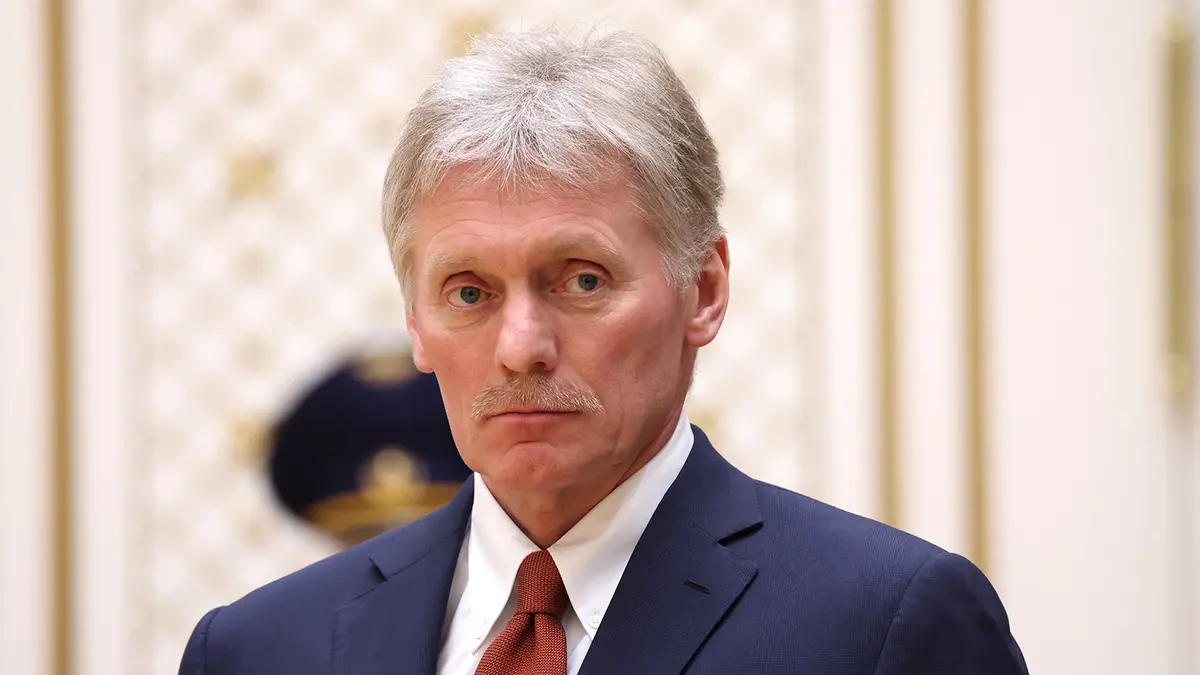 Песков опроверг сообщения об отзыве аккредитации зарубежных СМИ на парад