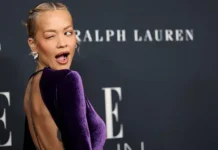 rita ora udivila poklonnikov effektnym obrazom dlya -stanural-ru-0