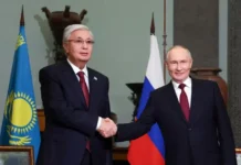 Владимир Путин и Касым-Жомарт Токаев отмечают День Победы в Москве vladimir putin i kasymzhomart tokaev otmechayut den pobedy v moskve-stanural-ru-0