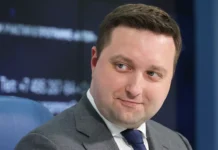 fedor sosnov i olga lyubimova o perspektivah fonda kino na pmef 2024-stanural-ru-0