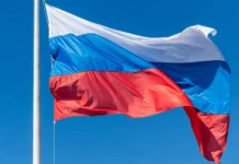 Сергей Собянин поздравил москвичей с Днём флага России sergej sobyanin pozdravil moskvichej s dnyom flaga rossii-stanural-ru-0