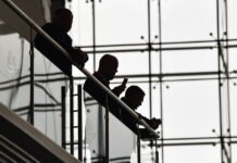 Анатолий Аксаков и лидеры рынка представляют новации для Сбербанка, ВТБ и Совкомбанка anatolij aksakov i lidery rynka predstavlyayut novaczii dlya sberbanka vtb i sovkombanka-missionary-su-175322193100-0