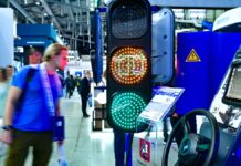 Анатолий Гарбузов сообщил о росте выпуска навигаторов от Итэлмы на ИННОПРОМ-2025 anatolij garbuzov soobshhil o roste vypuska navigatorov ot itelmy na innoprom2025-missionary-su-175213907400-0