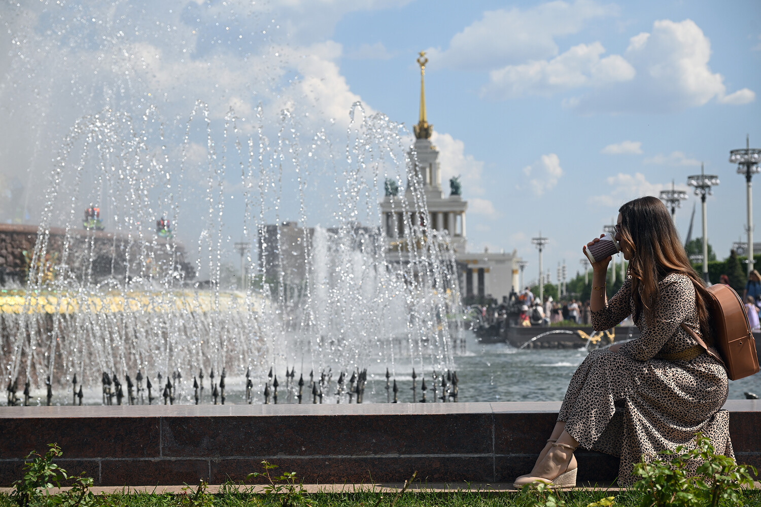 Андрей Тяжельников дал жителям Москвы советы для безопасного лета в жару-0