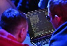 anton nemkin i minczifry rf zapuskayut inicziativy dlya belyh hakerov-missionary-su-175268195700-0