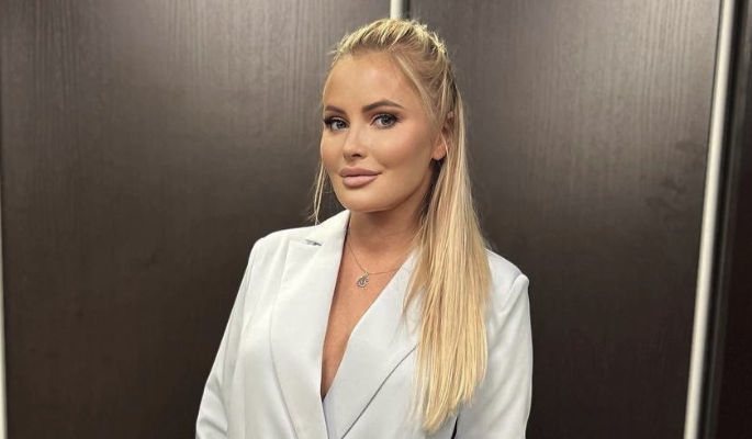 Неузнаваемая Борисова после пластической операции обратилась к россиянам