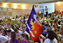 Денис Паслер открыл новые перспективы на форуме рабочей молодежи в Качканаре denis pasler otkryl novye perspektivy na forume rabochej molodezhi v kachkanare-missionary-su-175231203600-0