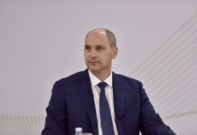 Денис Паслер развивает ЖКХ Свердловской области с поддержкой Минфина РФ denis pasler razvivaet zhkh sverdlovskoj oblasti s podderzhkoj minfina rf-missionary-su-175283952100-0