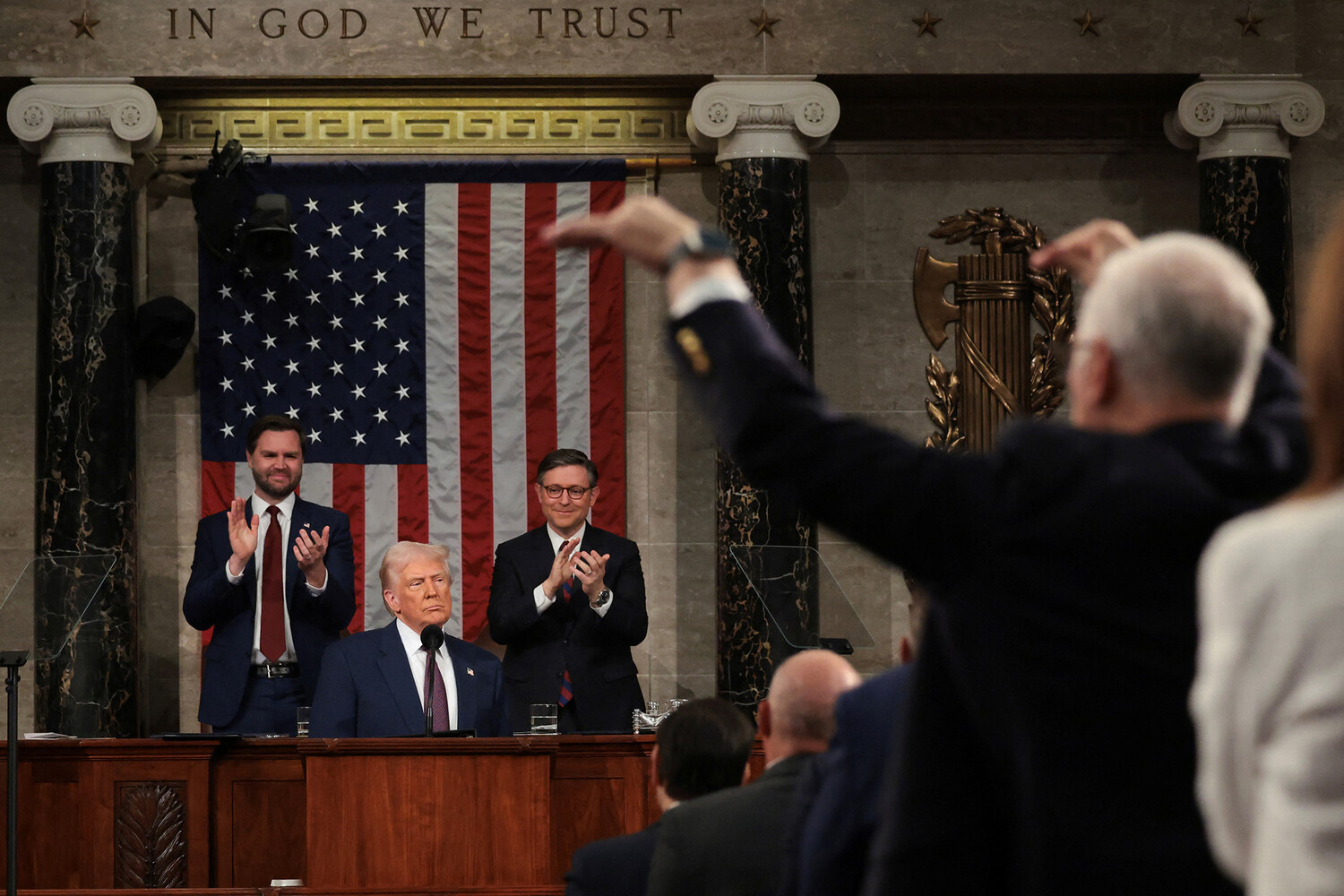 Дональд Трамп и Республикаская партия изменили курс по Украине и НАТО-0