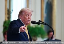 Дональд Трамп предъявил иск Руперту Мердоку на 10 млрд долларов по делу Эпштейна donald tramp predyavil isk rupertu merdoku na 10 mlrd dollarov po delu epshtejna-missionary-su-175288914000-0