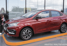 Эксперт Петр Баканов анализирует доступность Lada Iskra от АвтоВАЗ ekspert petr bakanov analiziruet dostupnost ot avtovaz-missionary-su-175285588500-0